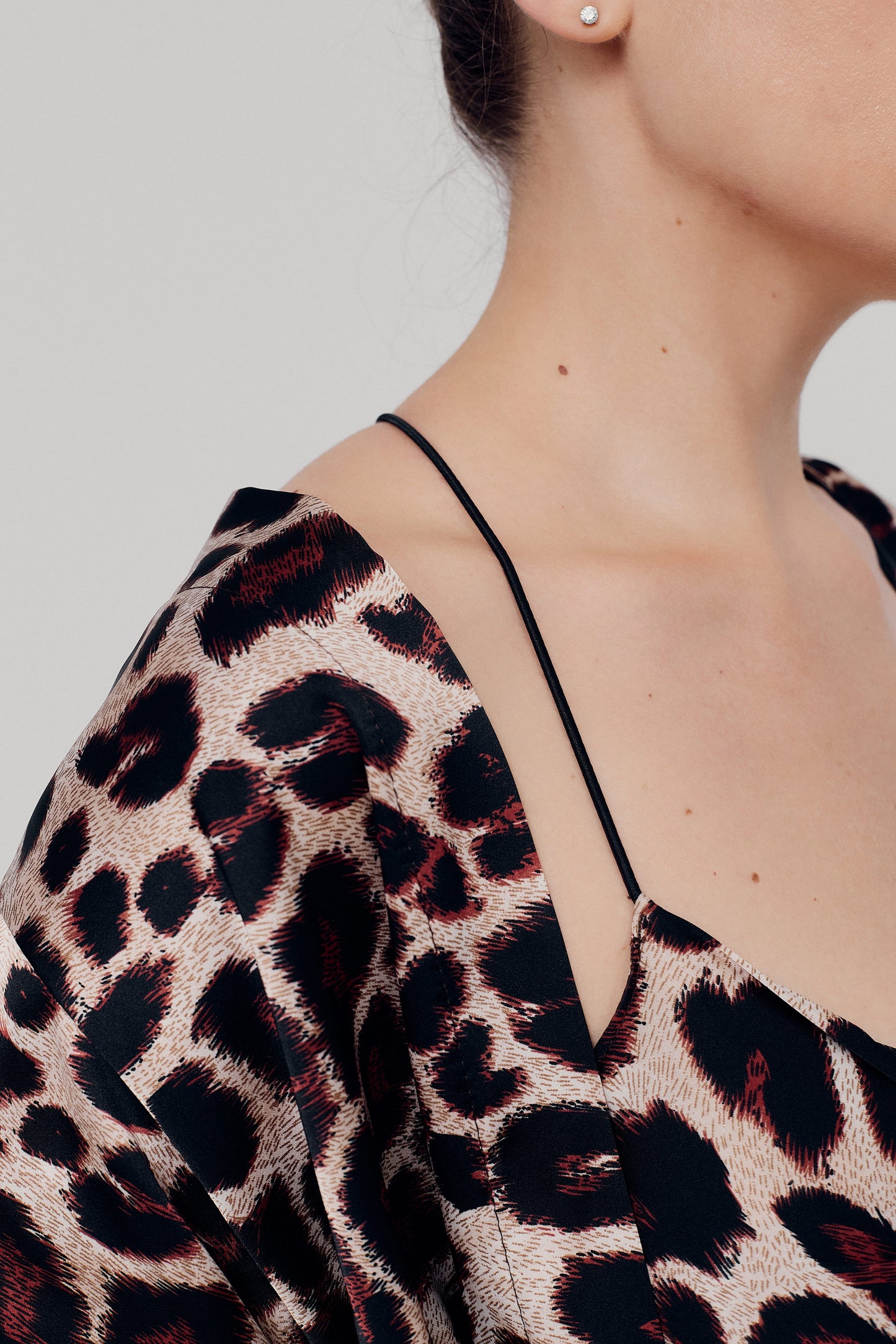 Robe Animal Women’s, Silk (Armani)